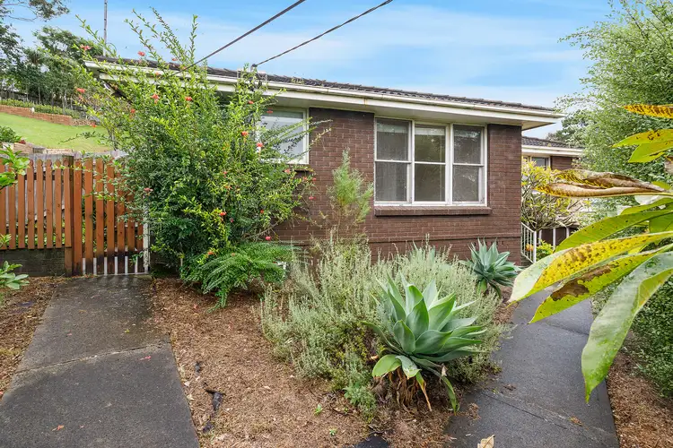 26 Ocean Street, Mount Saint Thomas NSW 2500