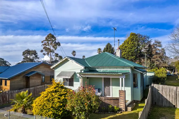 33 Eunoe Street, Katoomba NSW 2780