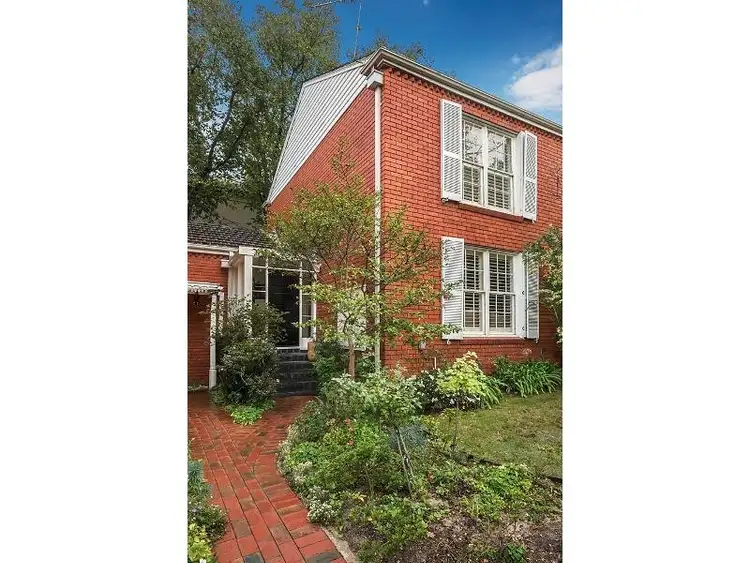 Main view of Homely townhouse listing, 2/27 Grandview Grove, Prahran VIC 3181