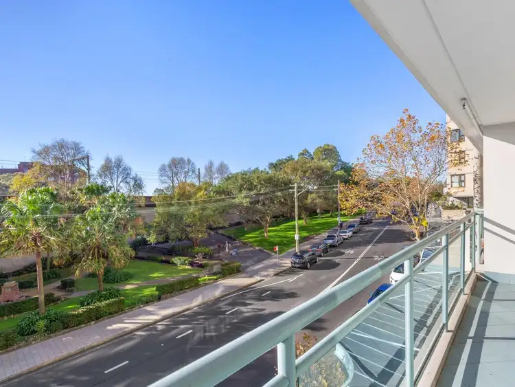 Main view of Homely apartment listing, 7/110 Alfred Street, Milsons Point NSW 2061