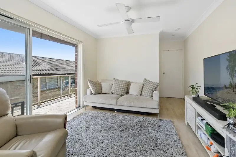Main view of Homely unit listing, 14/11 Westminster Avenue, Dee Why NSW 2099