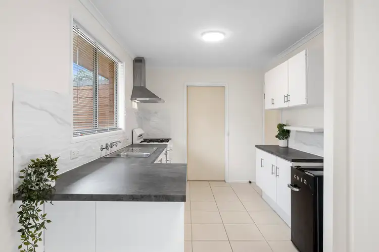 14 Gladstone Street, Hamlyn Heights VIC 3215