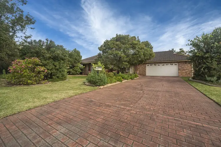 53 Jasmine Drive, Bomaderry NSW 2541