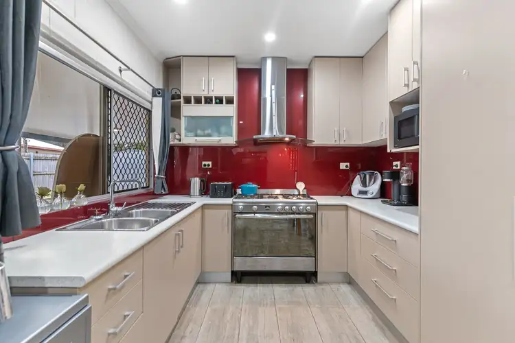 Fourth view of Homely house listing, 2 Roebuck Close, Bentley Park QLD 4869