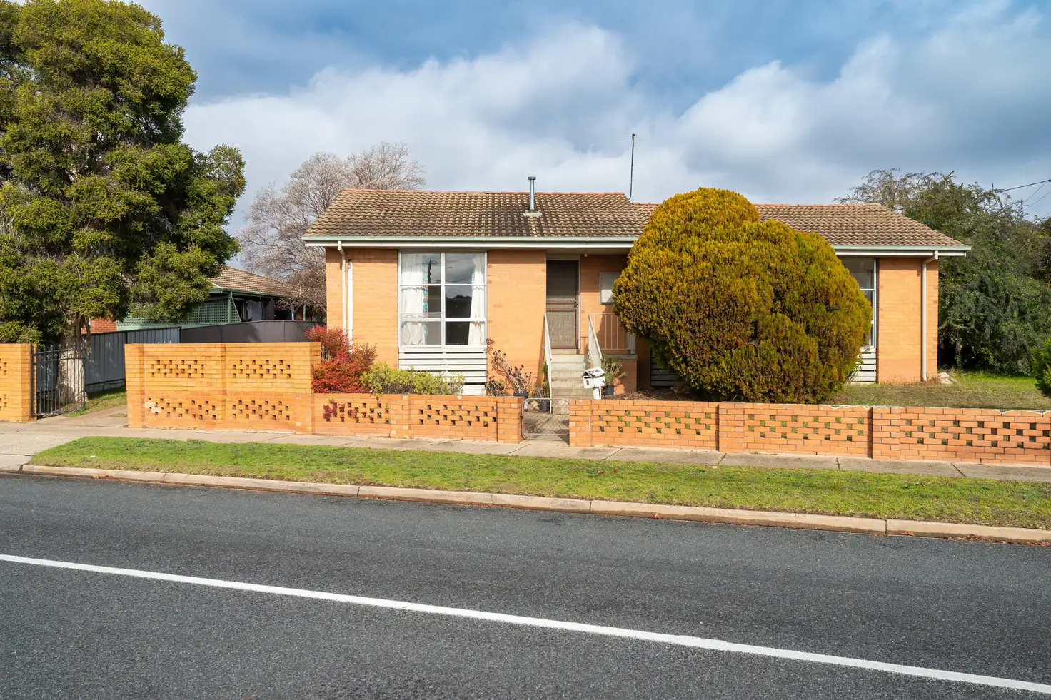 Main view of Homely house listing, 8 Melrose Drive, Wodonga VIC 3690