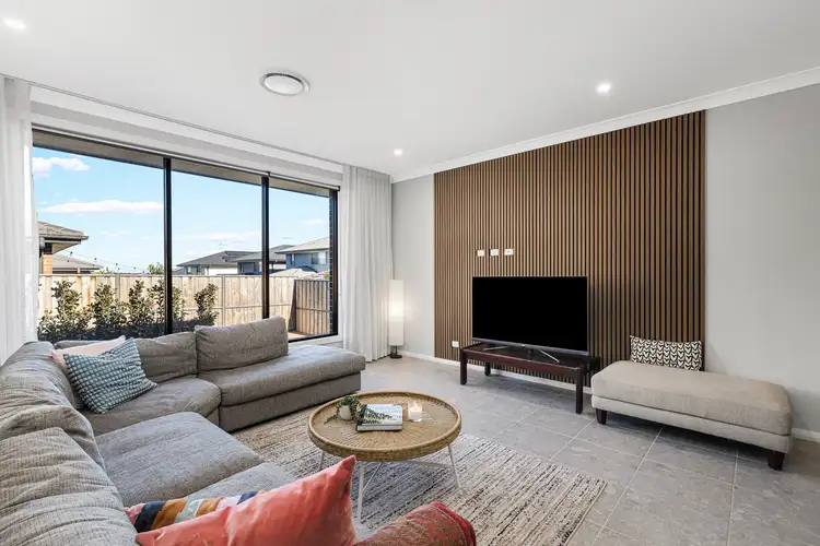 244 George Street, Box Hill NSW 2765