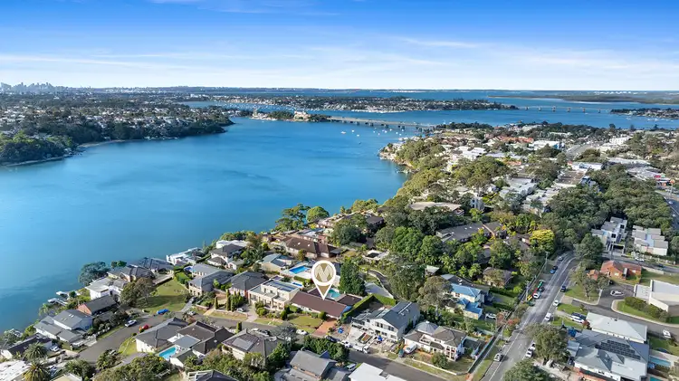 6 Leavesden Place, Sylvania NSW 2224