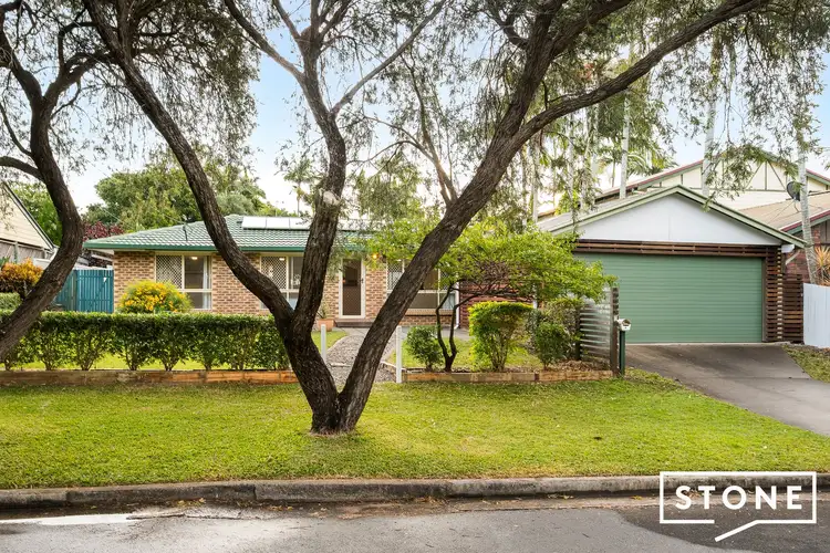 6 Penfold Street, Hillcrest QLD 4118