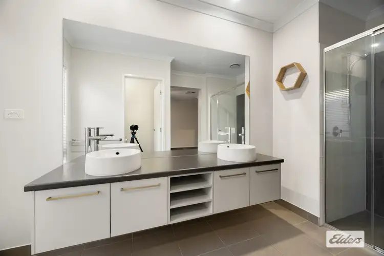 Sixth view of Homely house listing, 5 Heilmann Place, Leneva VIC 3691