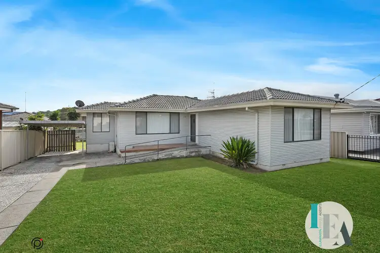 Main view of Homely house listing, 11 Phillip Crescent, Barrack Heights NSW 2528