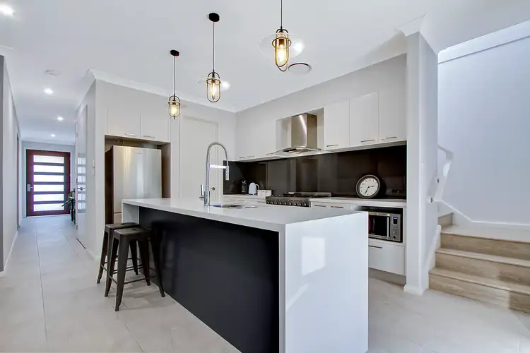 51 Stockhorse Avenue, Box Hill NSW 2765
