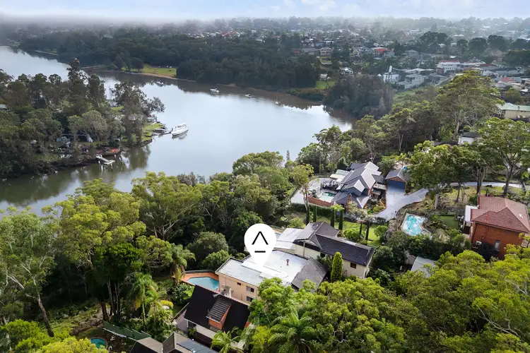 842 Henry Lawson Drive, Picnic Point NSW 2213
