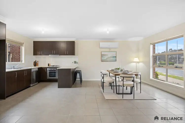Fifth view of Homely townhouse listing, 4/9-19 Galton Circuit, Craigieburn VIC 3064