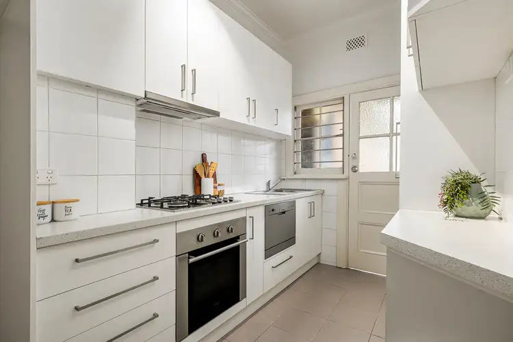 Fourth view of Homely apartment listing, 3/4 Irwell Street, St Kilda VIC 3182