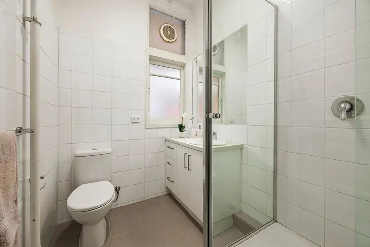 Sixth view of Homely apartment listing, 3/4 Irwell Street, St Kilda VIC 3182