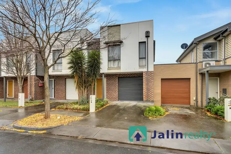 48 Ellis Park Avenue, Mulgrave VIC 3170