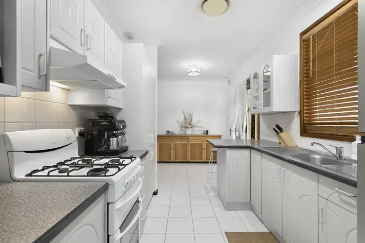 Fourth view of Homely house listing, 4 Parker Close, Thornton NSW 2322