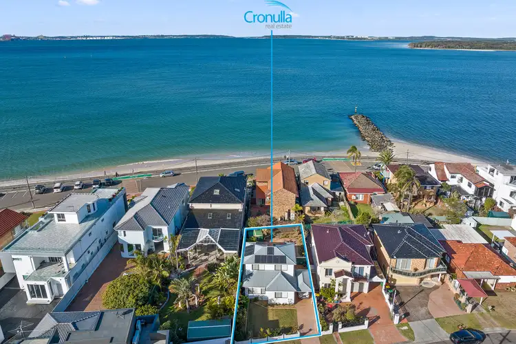 8 Skinners Avenue, Dolls Point NSW 2219