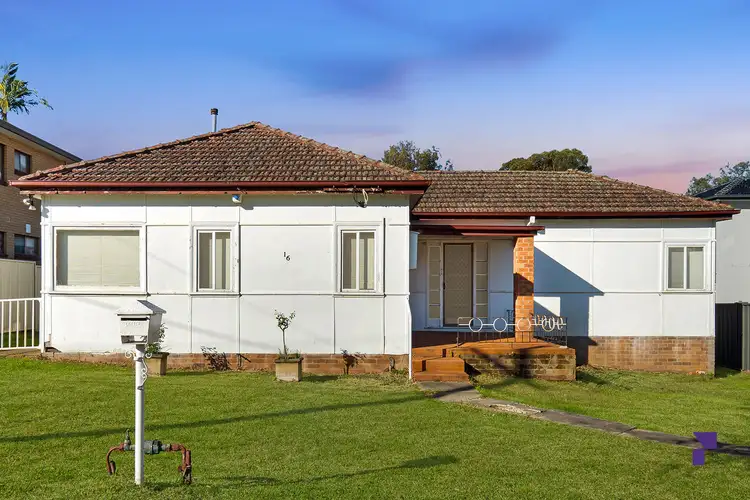 16 Clarence Street, Condell Park NSW 2200