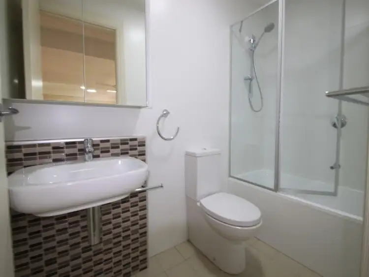 Fifth view of Homely apartment listing, 15/2 Metropolitan Road, Enmore NSW 2042