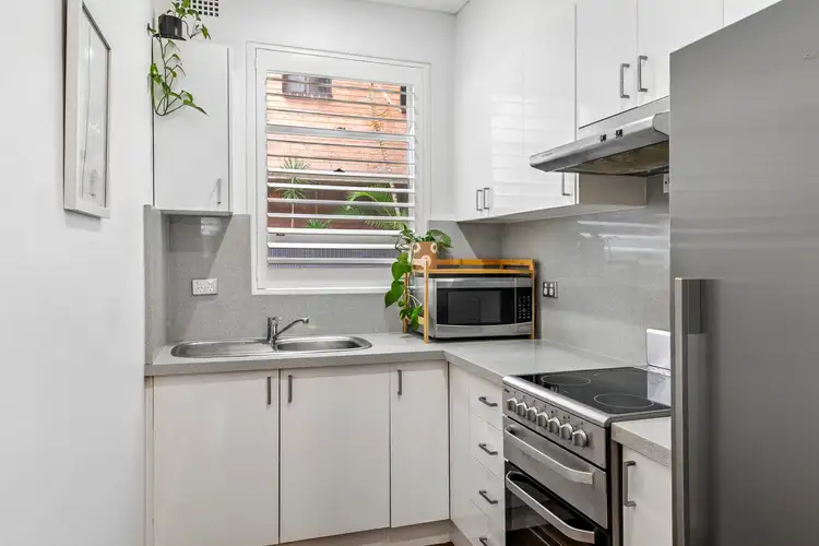 Second view of Homely unit listing, 3/24 Tullimbar Road, Cronulla NSW 2230