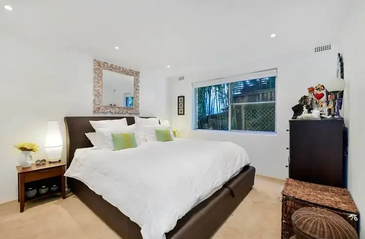 Fourth view of Homely apartment listing, 2/8 Park Street, Collaroy NSW 2097