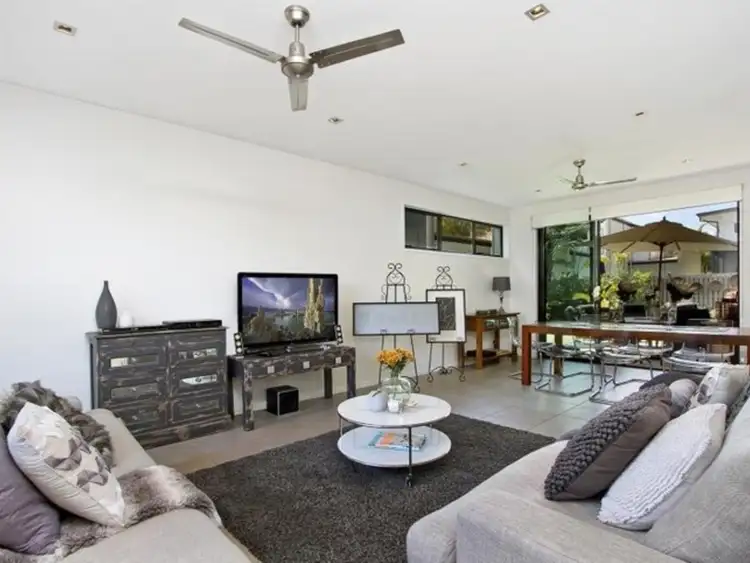 Second view of Homely house listing, 10 Shore Crescent, Bulimba QLD 4171