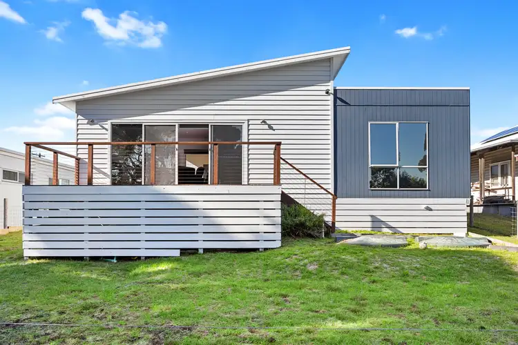 10 Echo Street, Venus Bay VIC 3956