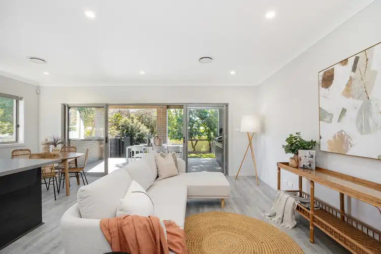 Third view of Homely semi-detached listing, 4A Stella Street, Long Jetty NSW 2261