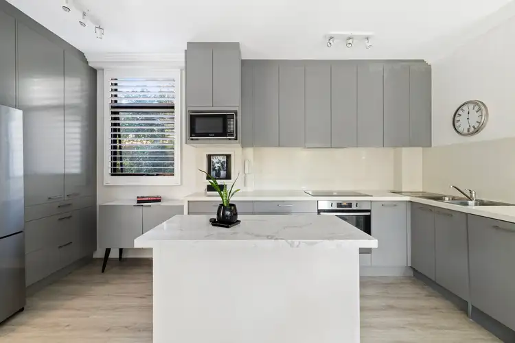 Sixth view of Homely apartment listing, 2/22 Westminster Avenue, Dee Why NSW 2099