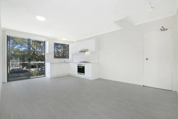 3/22 Barber Avenue, Eastlakes NSW 2018