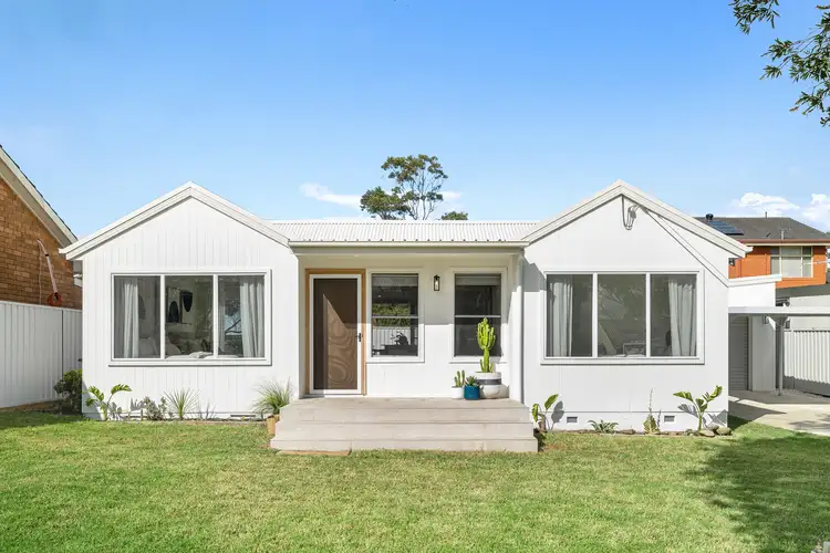 Main view of Homely house listing, 8 Thurlgona Road, Engadine NSW 2233