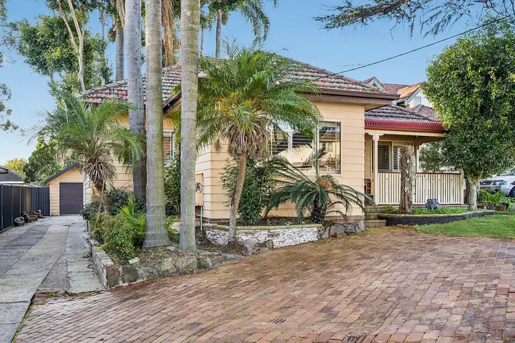 959 Henry Lawson Drive