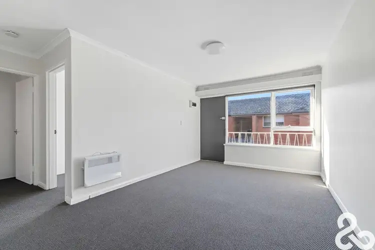 Fifth view of Homely apartment listing, 9/19 Normanby Avenue, Thornbury VIC 3071