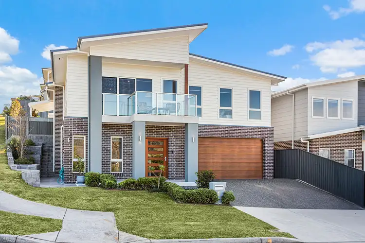 1 McNevin Close, Calderwood NSW 2527