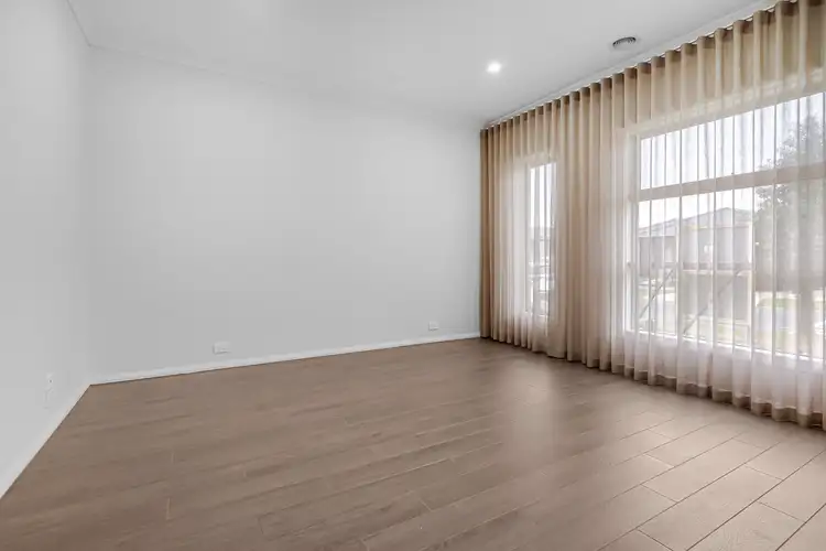 Third view of Homely house listing, 16 Cinnamara Circuit, Tarneit VIC 3029