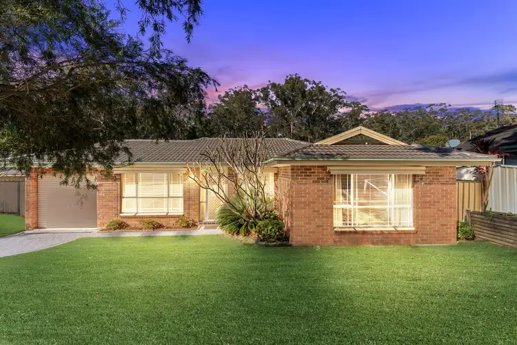 37 Bomaderry Crescent, Glenning Valley NSW 2261
