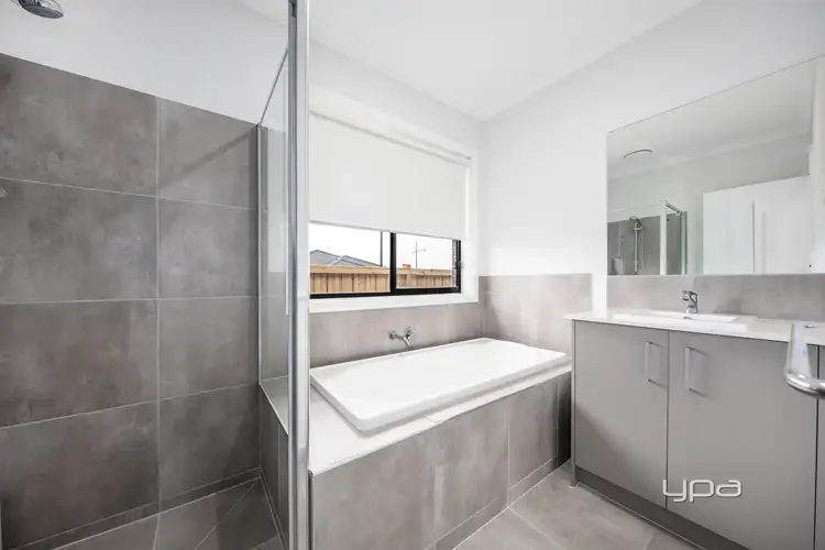 Fifth view of Homely house listing, 6 Gibsons Circuit, Bonnie Brook VIC 3335