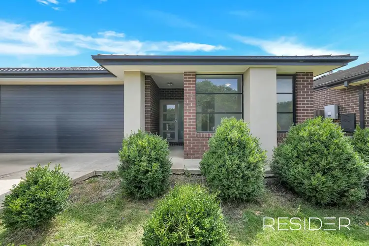 8 Anahit Drive, Epping VIC 3076