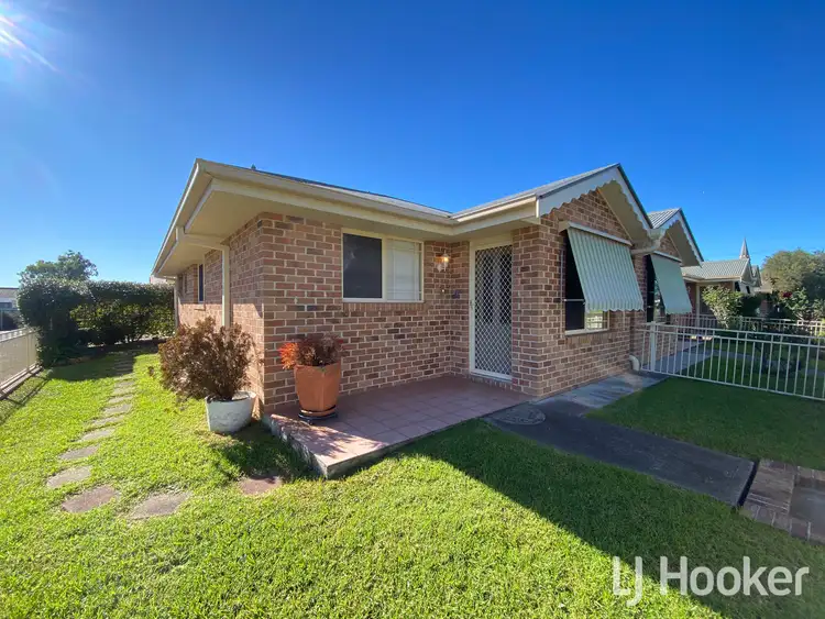 8/20 Henderson Street, Inverell NSW 2360