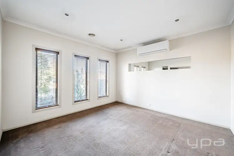 Fifth view of Homely house listing, 8 Canopy Way, Werribee VIC 3030