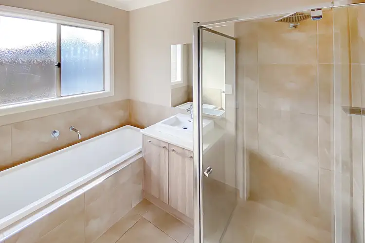 Fourth view of Homely house listing, 8 Goldwood Drive, Alfredton VIC 3350