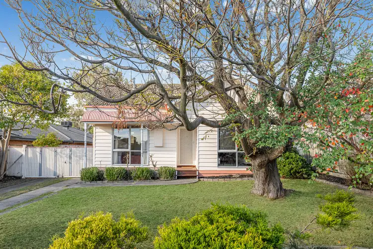 6 Stephens Street, Burwood VIC 3125