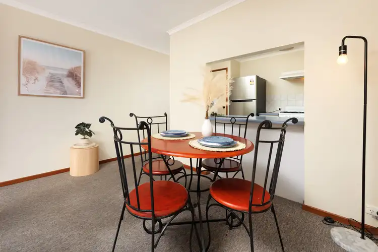 Fifth view of Homely unit listing, 2/7 Conway Court, Wodonga VIC 3690