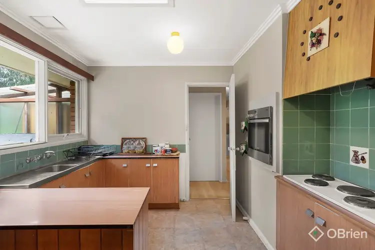 Third view of Homely house listing, 2 Holyrood Drive, Vermont VIC 3133