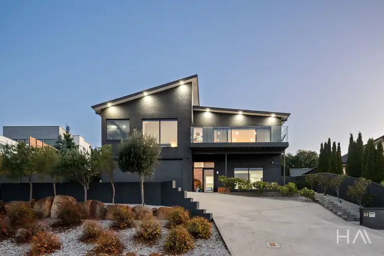 39 Floreat Crescent, Trevallyn TAS 7250