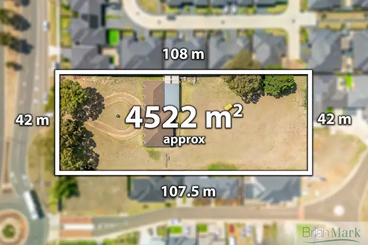 42a Coburns Road, Melton South VIC 3338