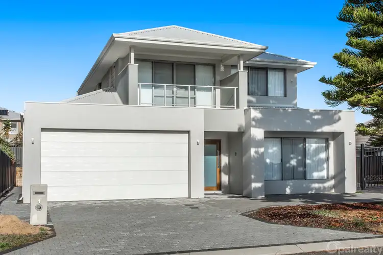 Second view of Homely house listing, 4 Bancoura Parkway, Secret Harbour WA 6173