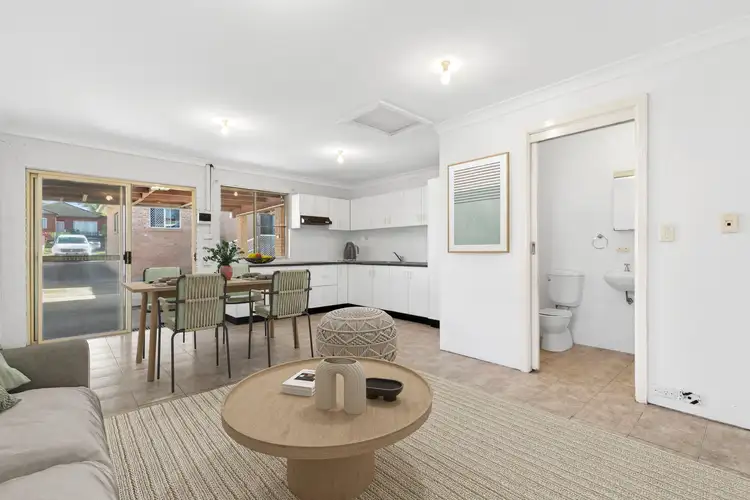 Flat B/33 Waratah Parade, Narraweena NSW 2099