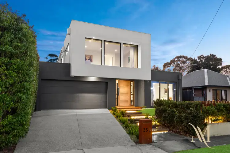 33 Oak Street, Beaumaris VIC 3193